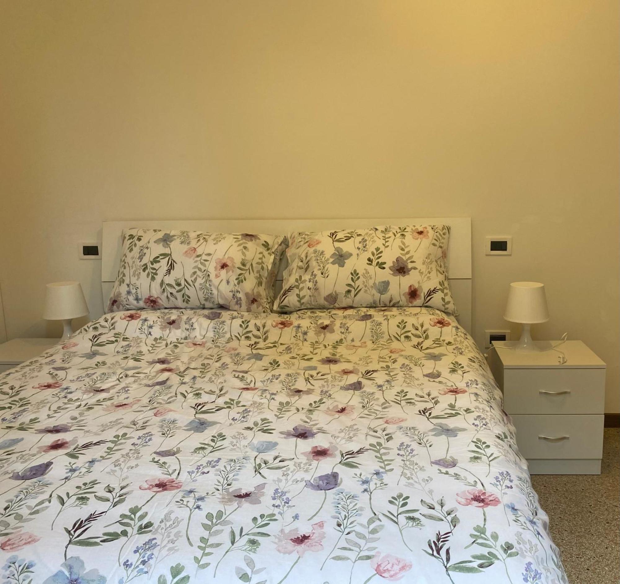 Civico 18 Bed & Breakfast Bassano del Grappa Luaran gambar